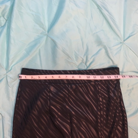 NWOT Large Zebra Side Slit Bodycon Midi Skirt - Picture 4 of 13